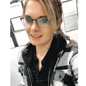 Meet your Posher, Nikki